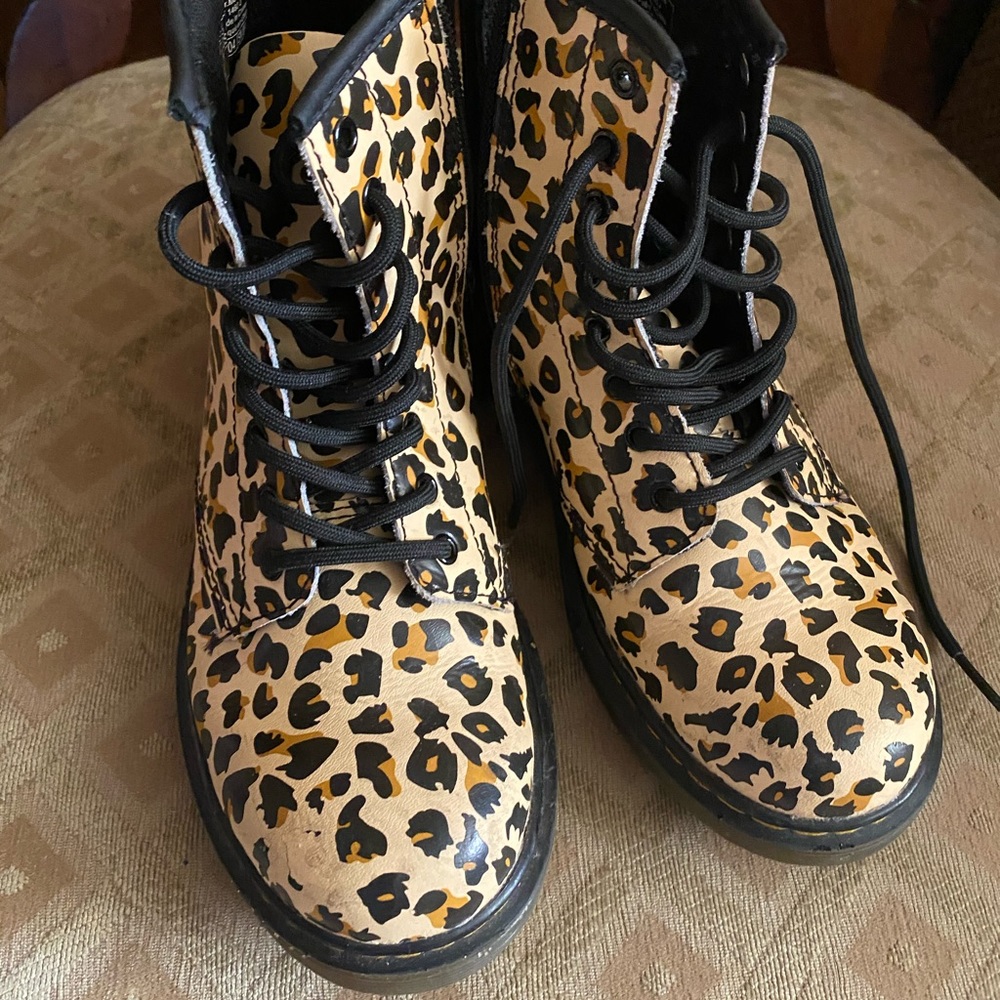 Girls Dr. Marten Leopard Boots
